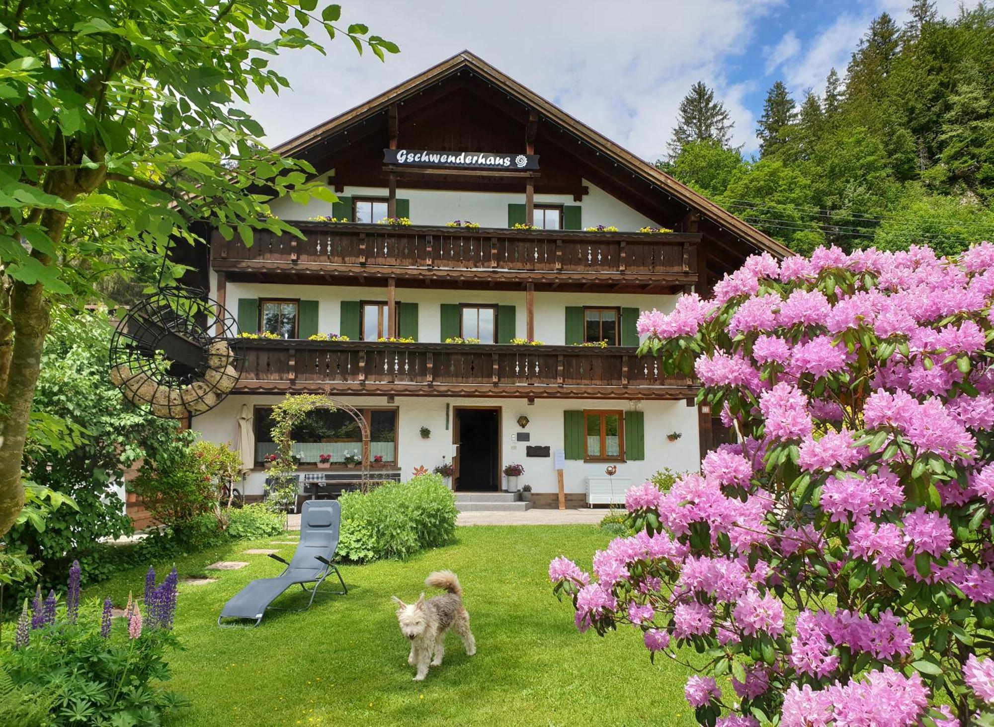 Gschwenderhaus Ferienwohnungen Oberstdorf Exterior photo